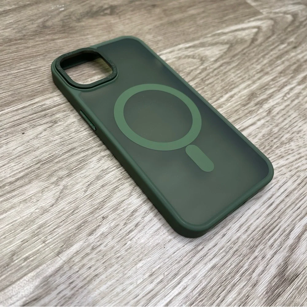 Slim Shockproof Protective Cover for iPhone 13/14, Dark Green